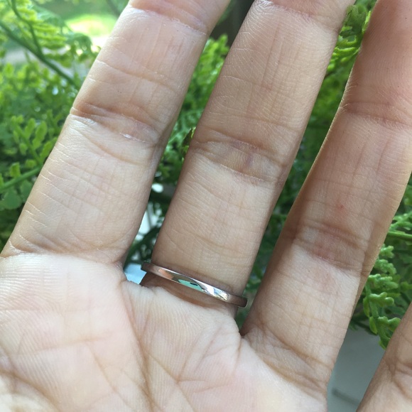 Cubic Zirconia Ring - 925 Sterling Silver - Cocktail Engagement Ring - Picture 9 of 9